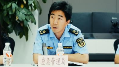 化工公司網(wǎng)站模板,化工公司網(wǎng)頁模板,響應式模板,網(wǎng)站制作,網(wǎng)站建站 圖片